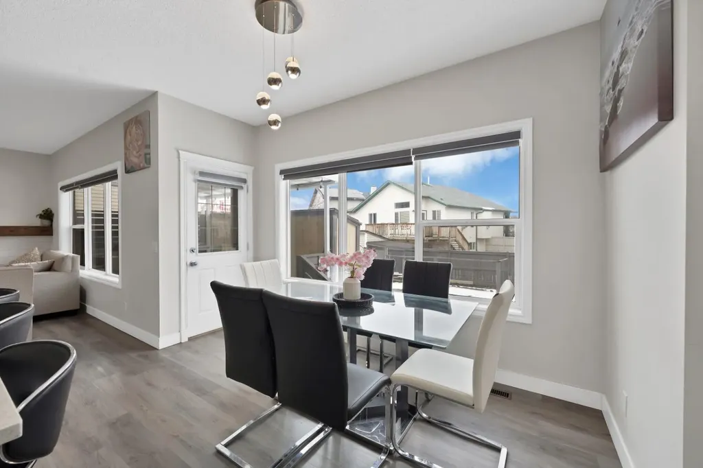 2386 Fairways Circle NW Airdrie AB T4B2W9
