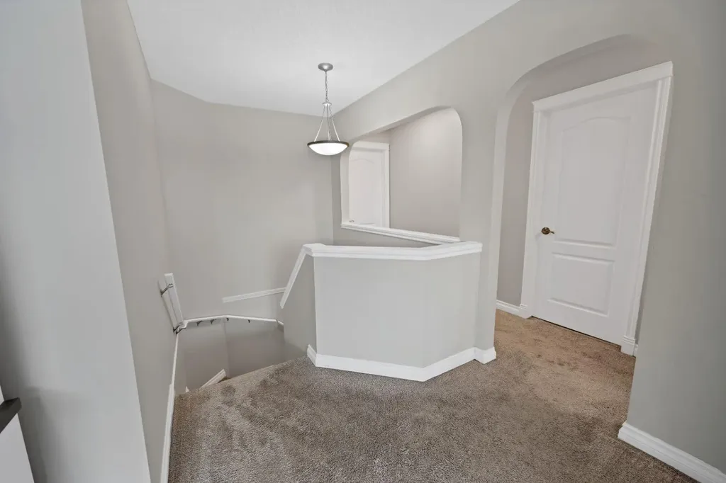 2386 Fairways Circle NW Airdrie AB T4B2W9