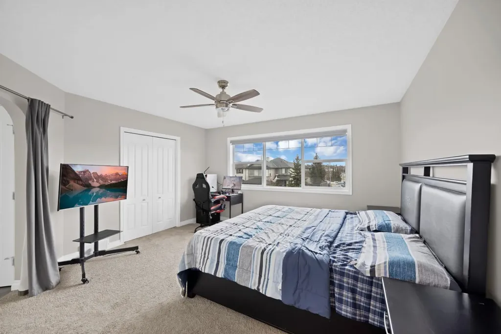 2386 Fairways Circle NW Airdrie AB T4B2W9