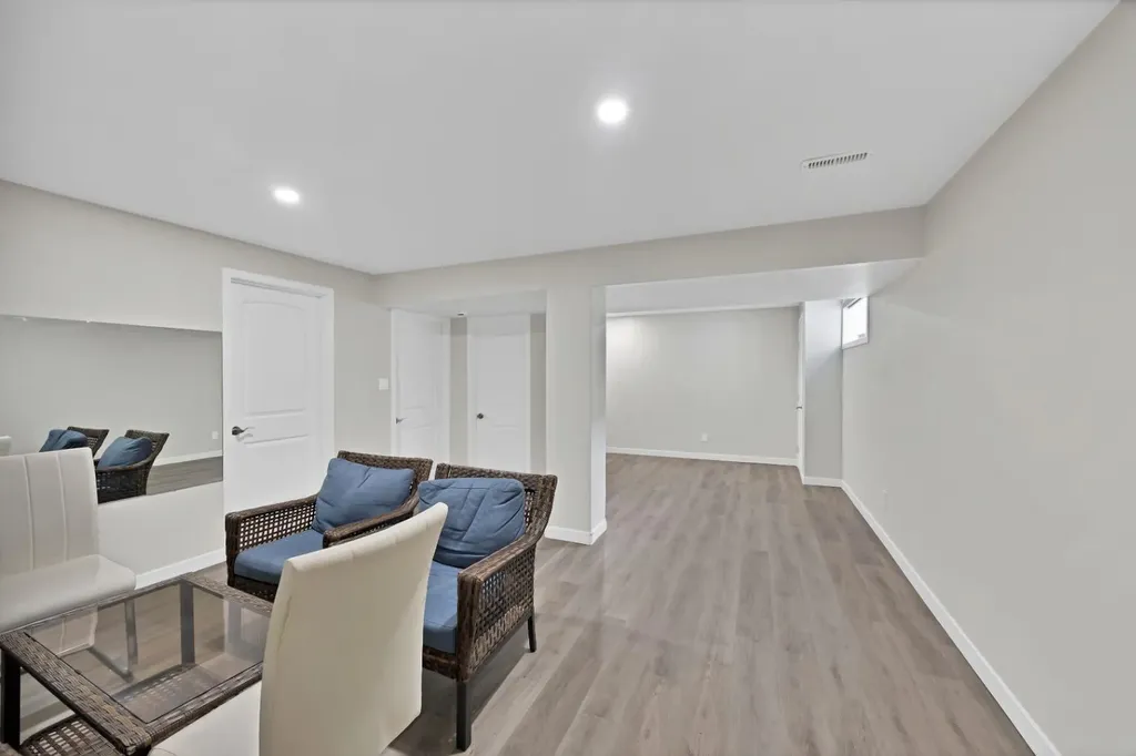 2386 Fairways Circle NW Airdrie AB T4B2W9