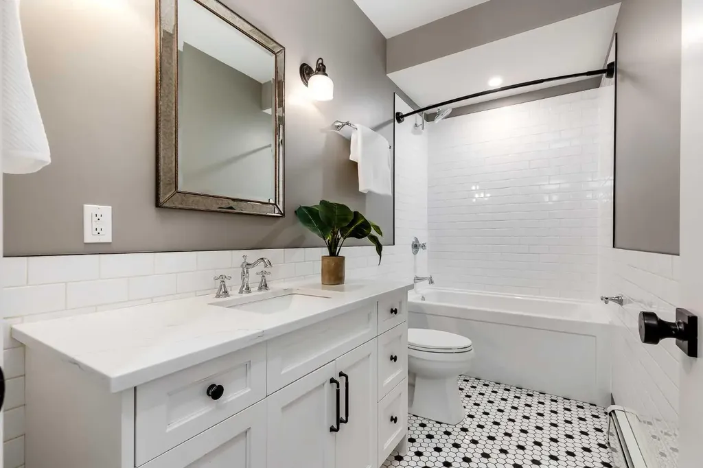 232 20 Avenue NE Calgary AB T2E 1P9