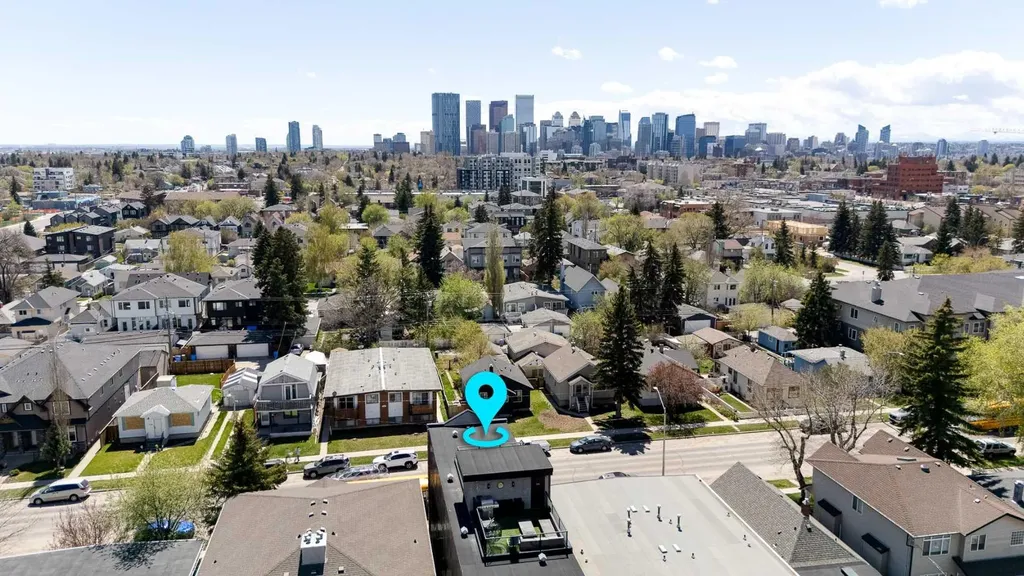 232 20 Avenue NE Calgary AB T2E 1P9