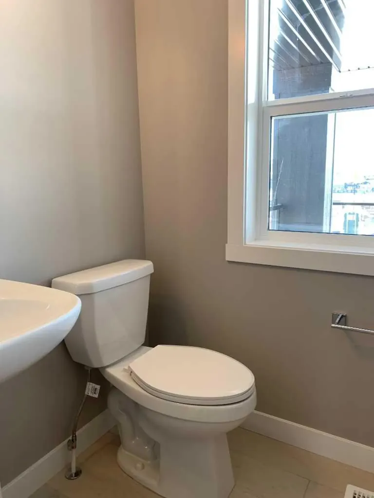 160 Crimson Ridge Place NW Calgary AB T3L 0K4