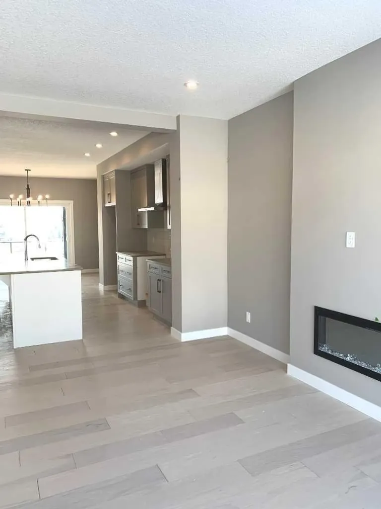 160 Crimson Ridge Place NW Calgary AB T3L 0K4