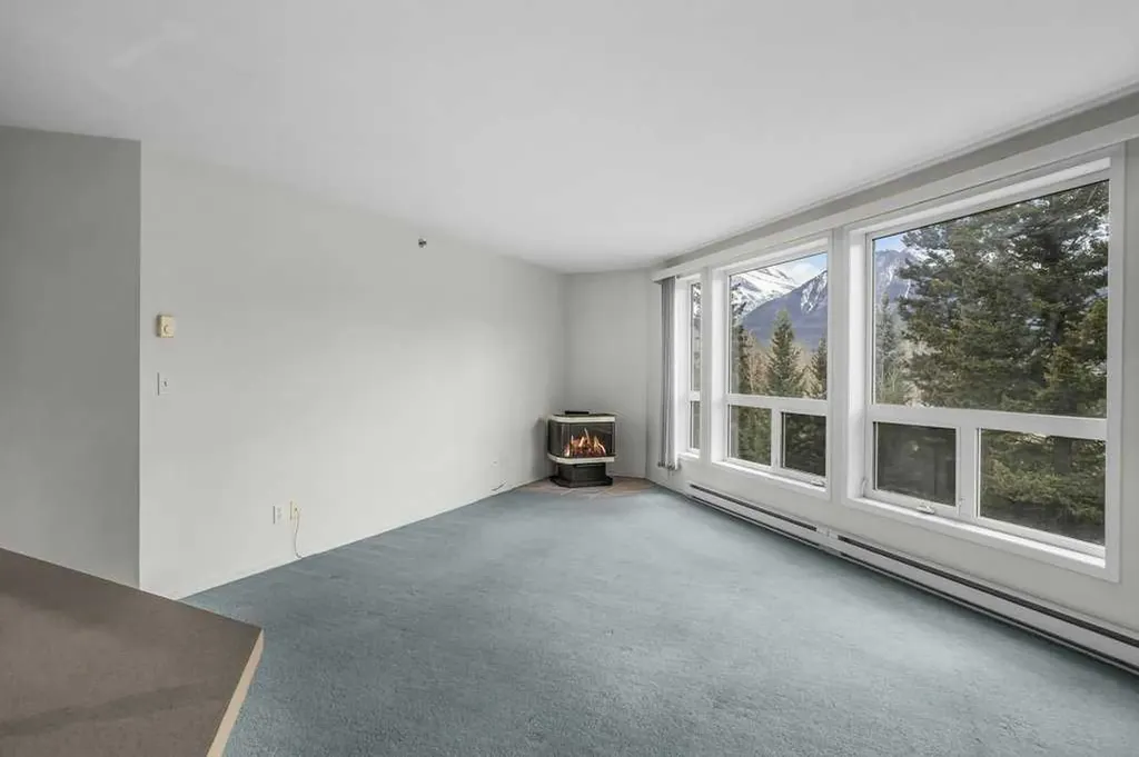 1080C Cougar Creek Drive Canmore AB T1W 2X9
