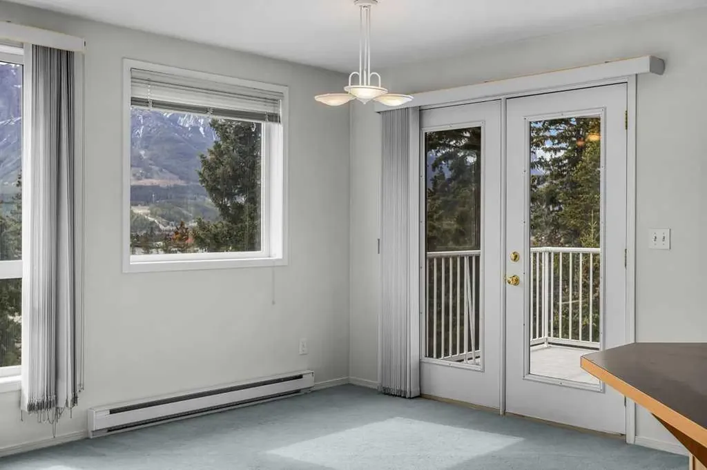 1080C Cougar Creek Drive Canmore AB T1W 2X9