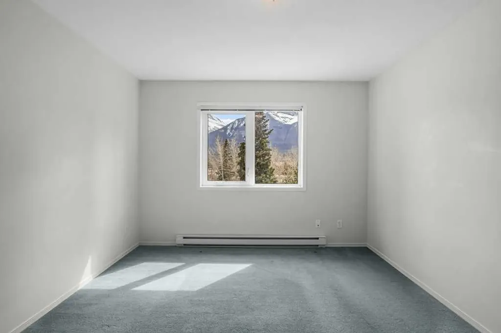 1080C Cougar Creek Drive Canmore AB T1W 2X9