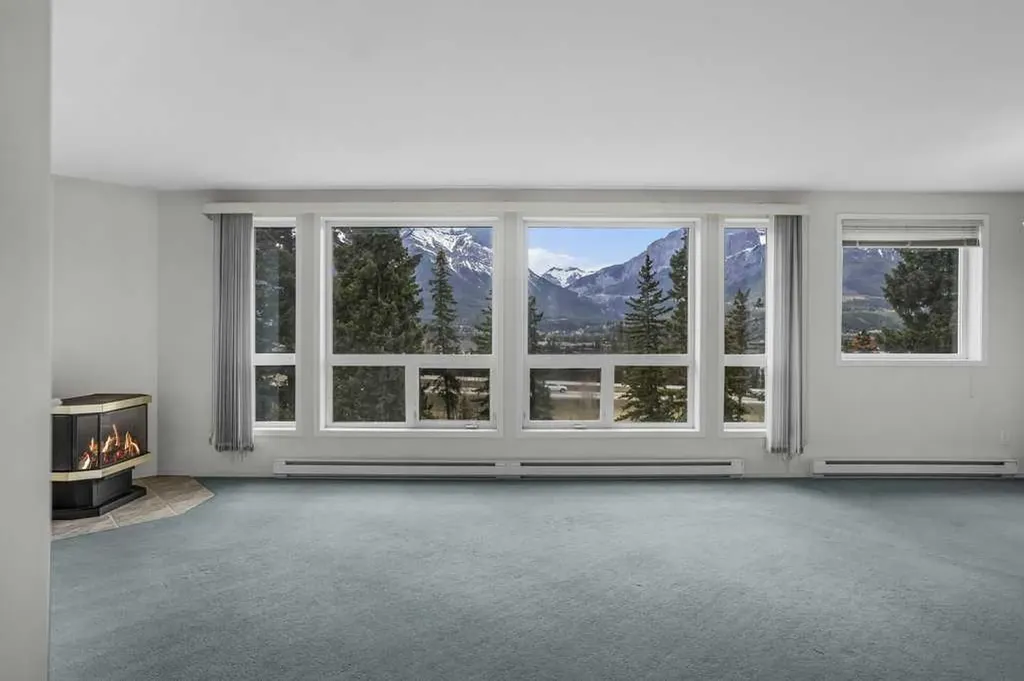 1080C Cougar Creek Drive Canmore AB T1W 2X9