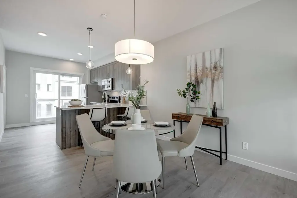212 Shawnee Square SW Calgary AB T2Y 0T7