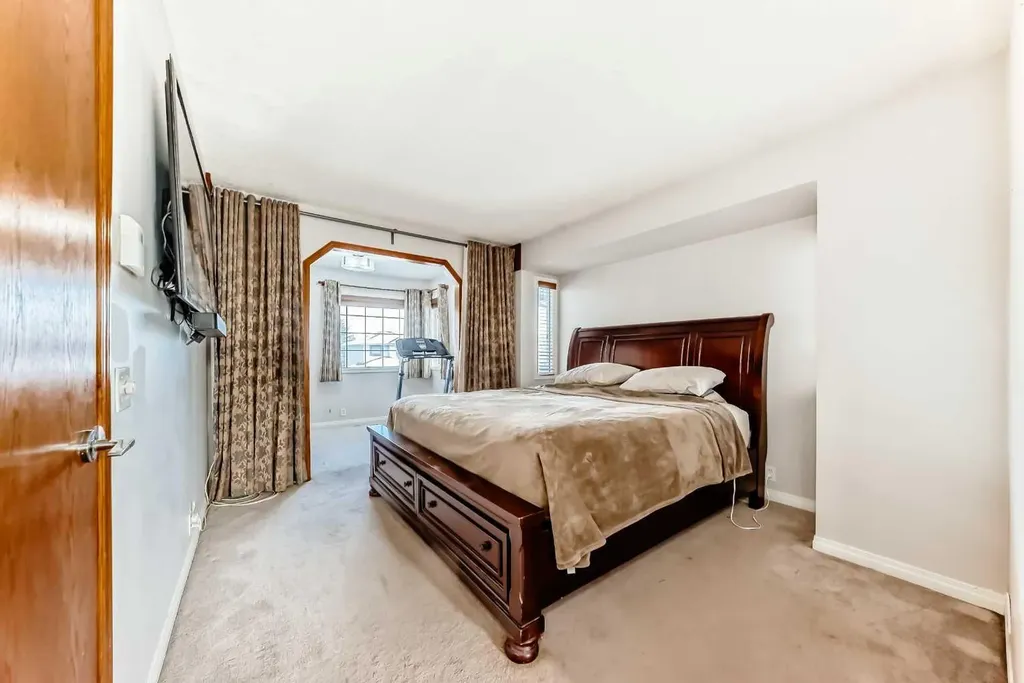 207 Eldorado Close NE Calgary AB T1Y6T5