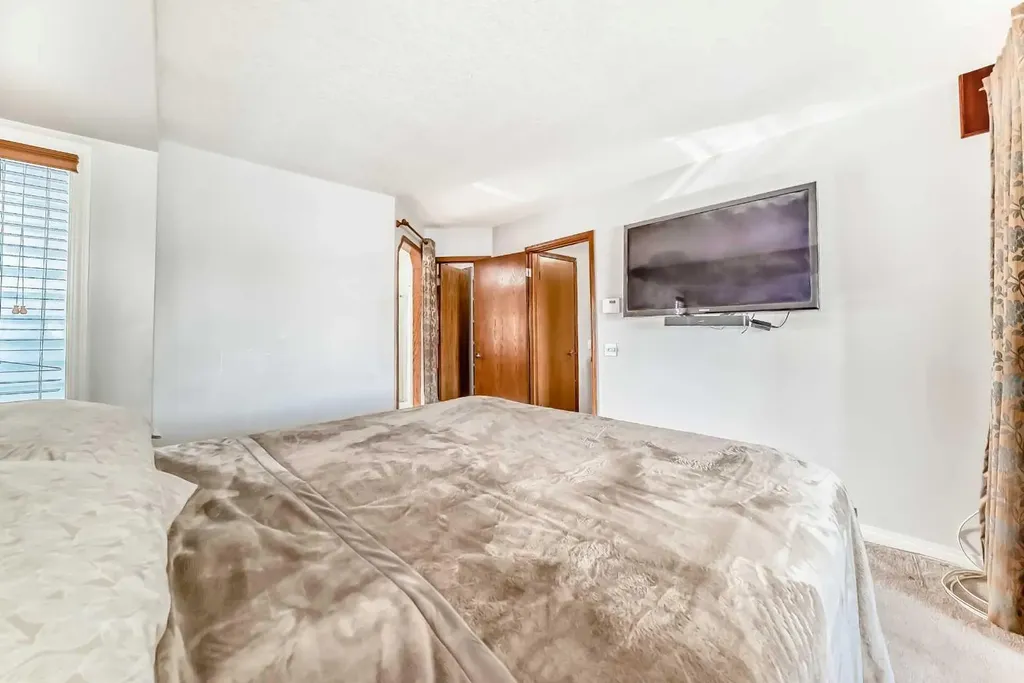207 Eldorado Close NE Calgary AB T1Y6T5