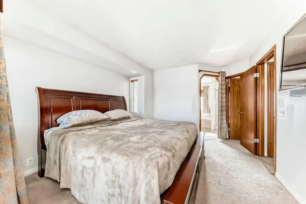 207 Eldorado Close NE Calgary AB T1Y6T5