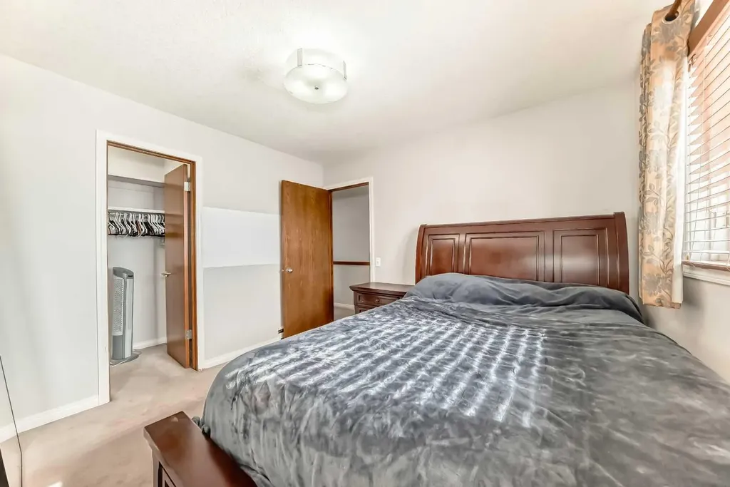 207 Eldorado Close NE Calgary AB T1Y6T5