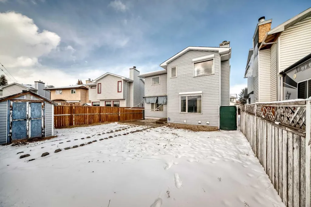 207 Eldorado Close NE Calgary AB T1Y6T5