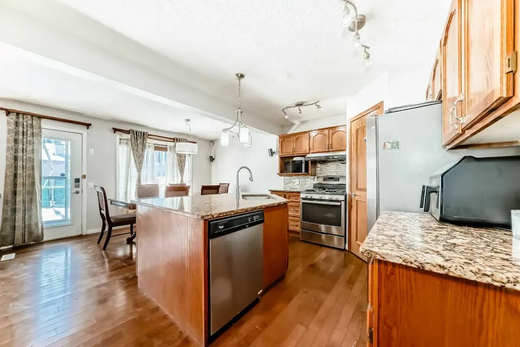 207 Eldorado Close NE Calgary AB T1Y6T5