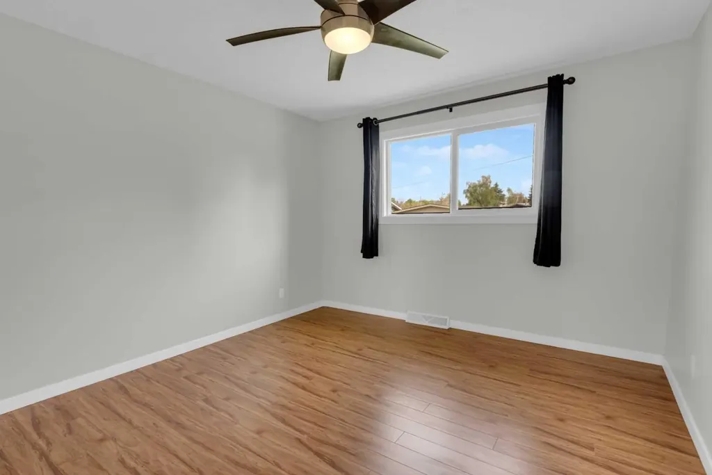 331 96 Avenue SE Calgary AB T2J 0G5