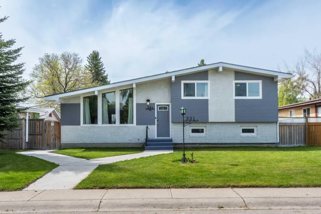 331 96 Avenue SE Calgary AB T2J 0G5