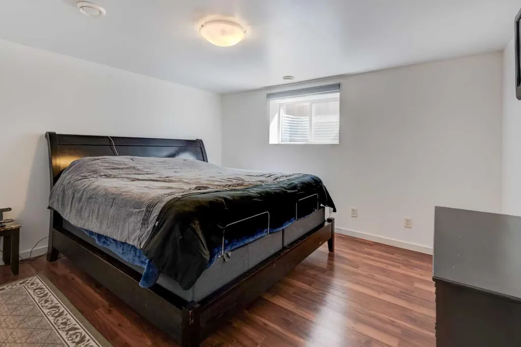 331 96 Avenue SE Calgary AB T2J 0G5