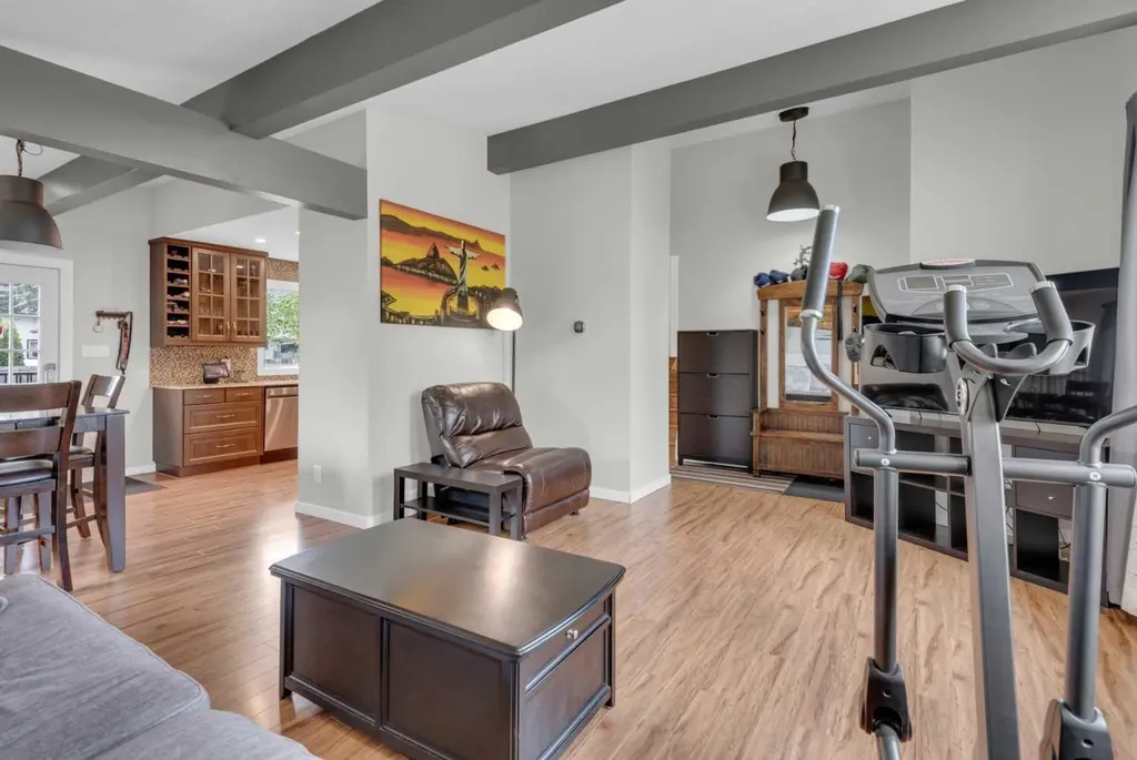 331 96 Avenue SE Calgary AB T2J 0G5