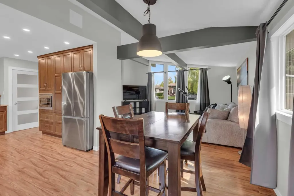331 96 Avenue SE Calgary AB T2J 0G5