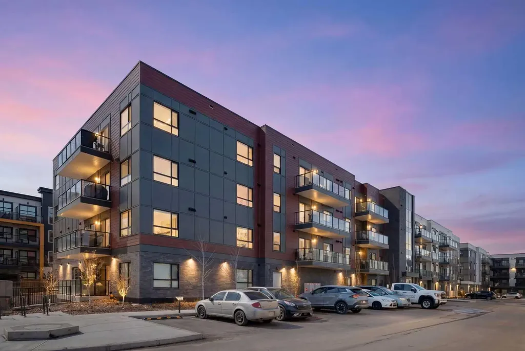 20295 Seton Way SE Calgary AB T3M 3Y7