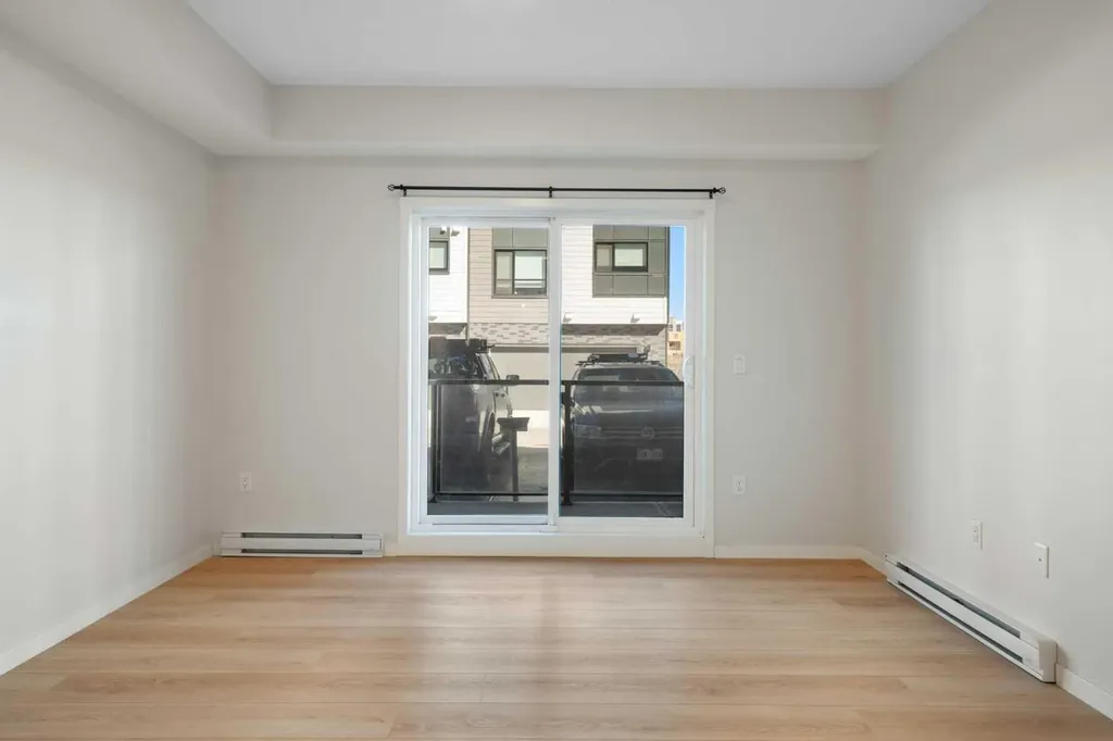 20295 Seton Way SE Calgary AB T3M 3Y7