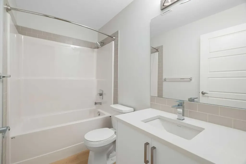 20295 Seton Way SE Calgary AB T3M 3Y7