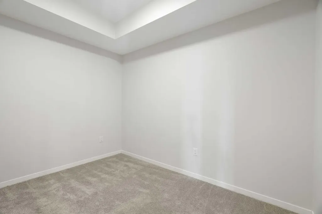 20295 Seton Way SE Calgary AB T3M 3Y7