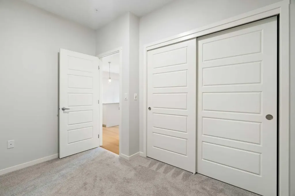 20295 Seton Way SE Calgary AB T3M 3Y7