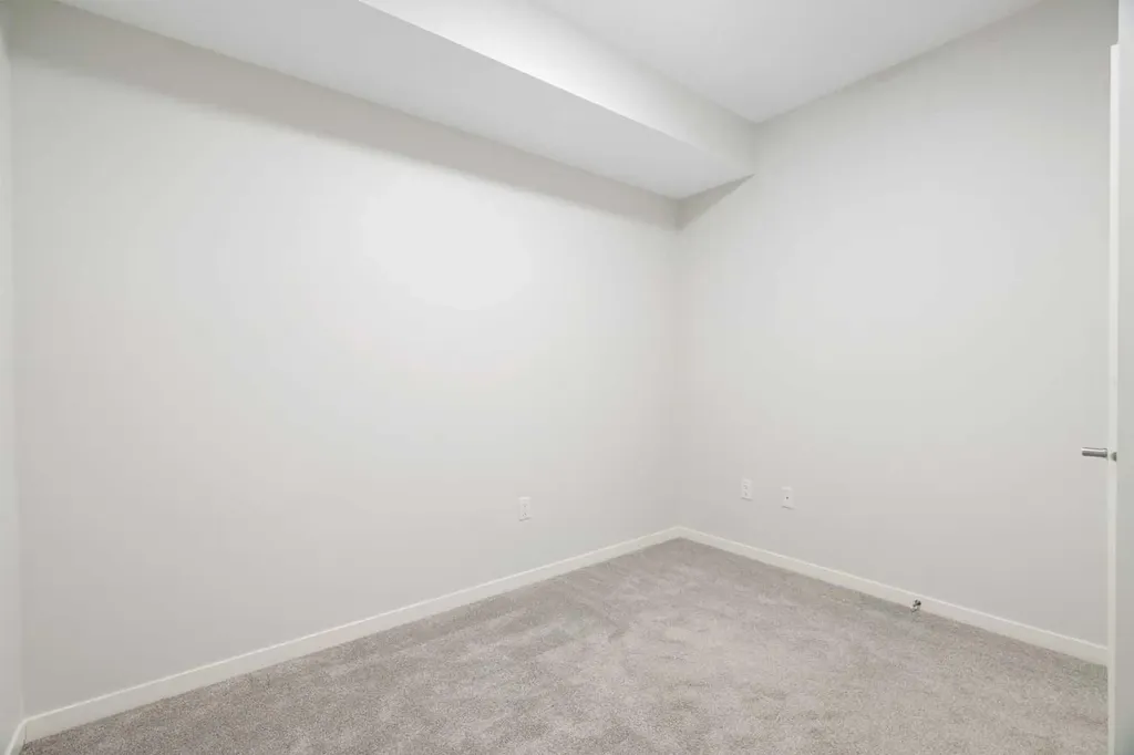 20295 Seton Way SE Calgary AB T3M 3Y7