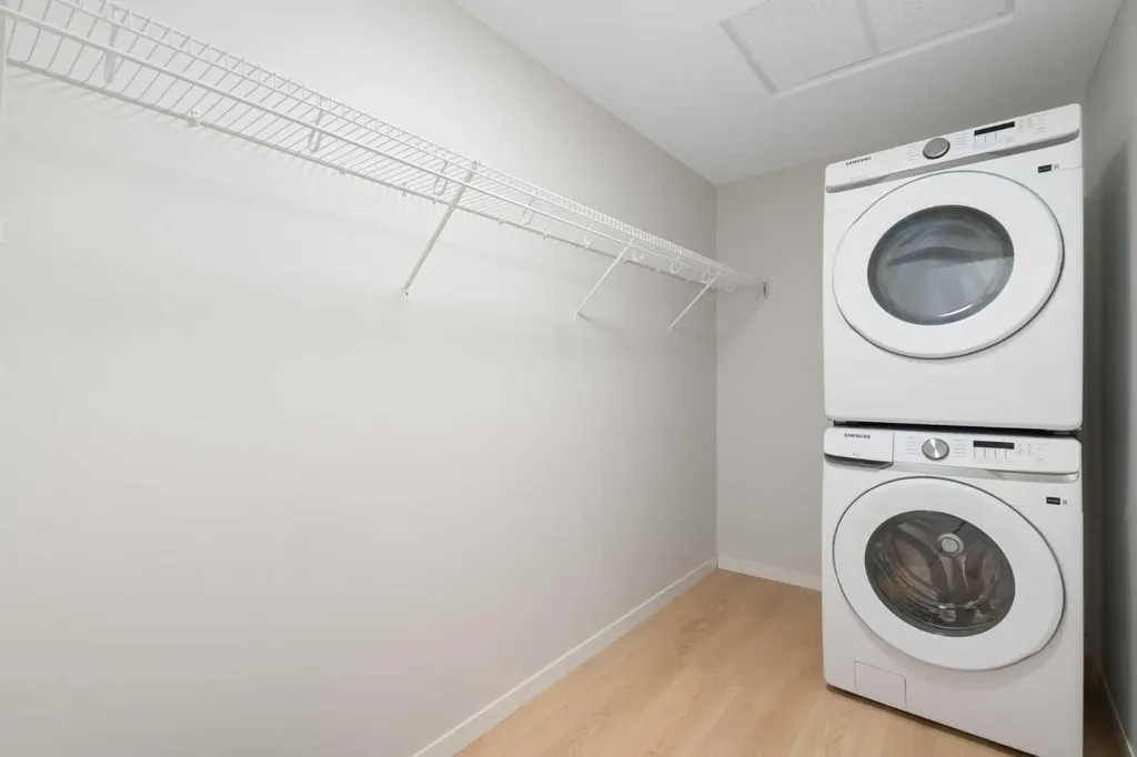 20295 Seton Way SE Calgary AB T3M 3Y7