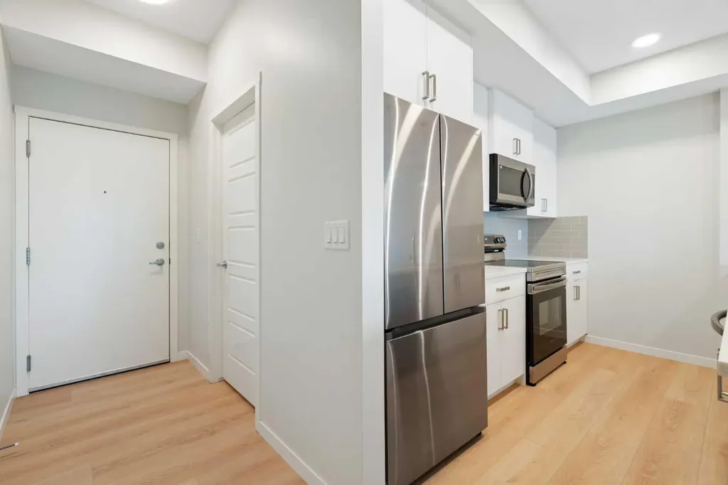 20295 Seton Way SE Calgary AB T3M 3Y7