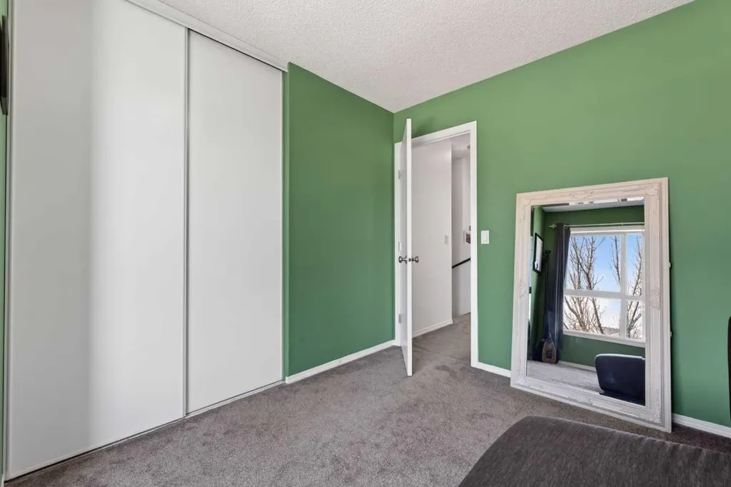 32 Erin Woods Court SE Calgary AB T2B 3V6