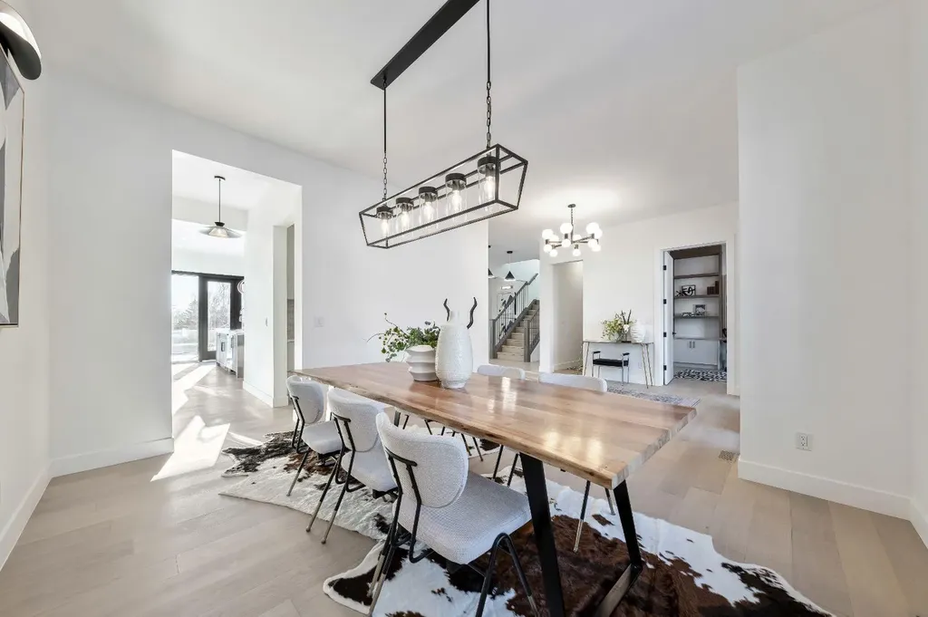 2755 Cannon Road NW Calgary AB T2L1C5