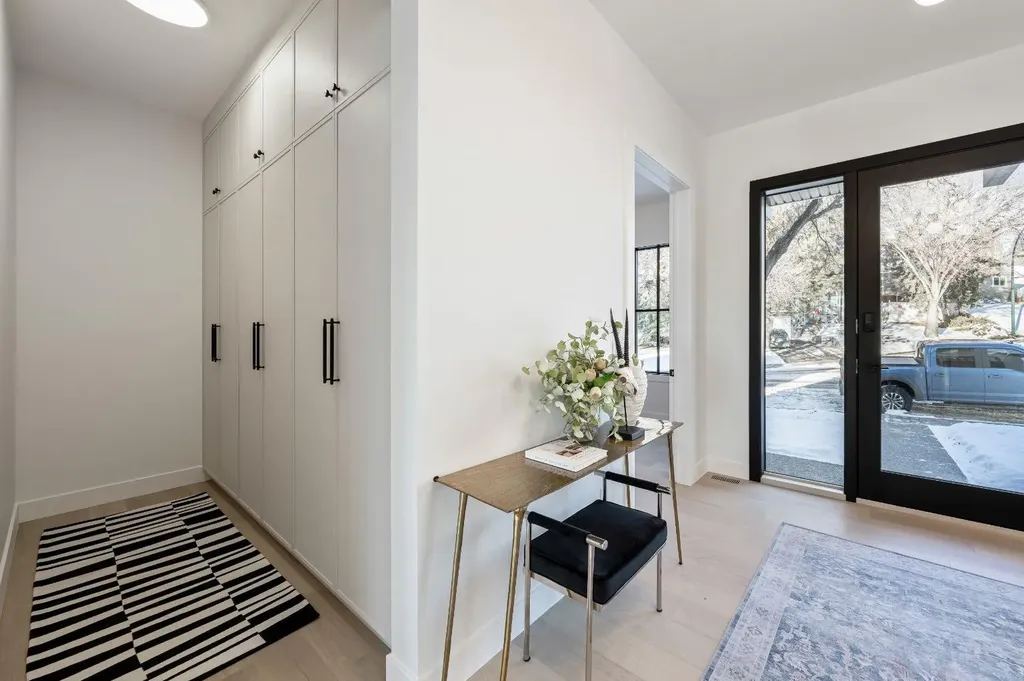 2755 Cannon Road NW Calgary AB T2L1C5
