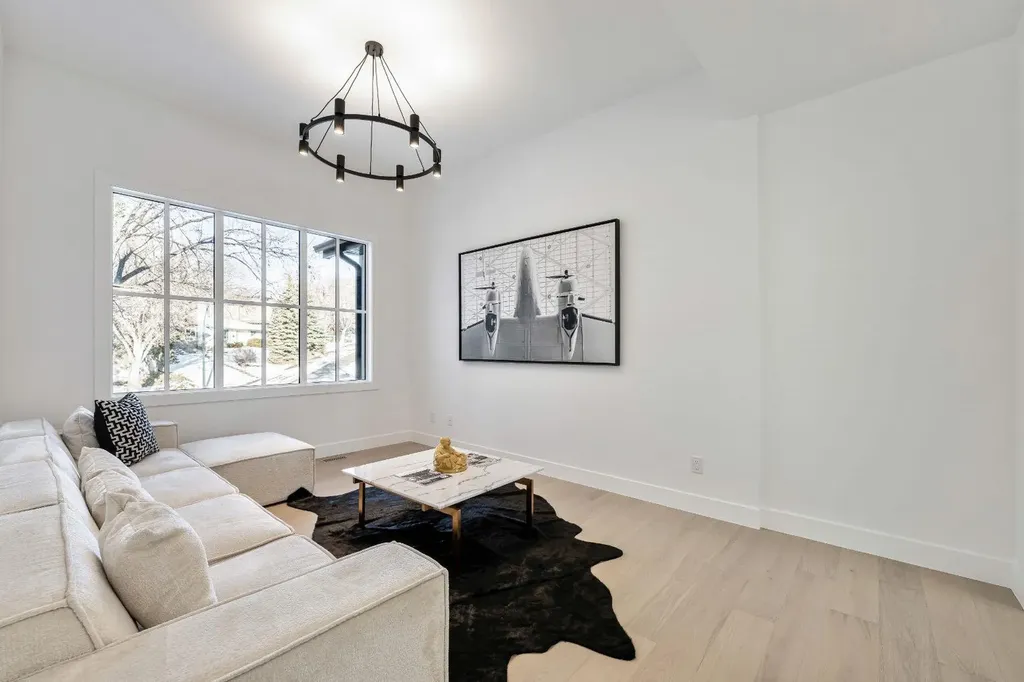 2755 Cannon Road NW Calgary AB T2L1C5