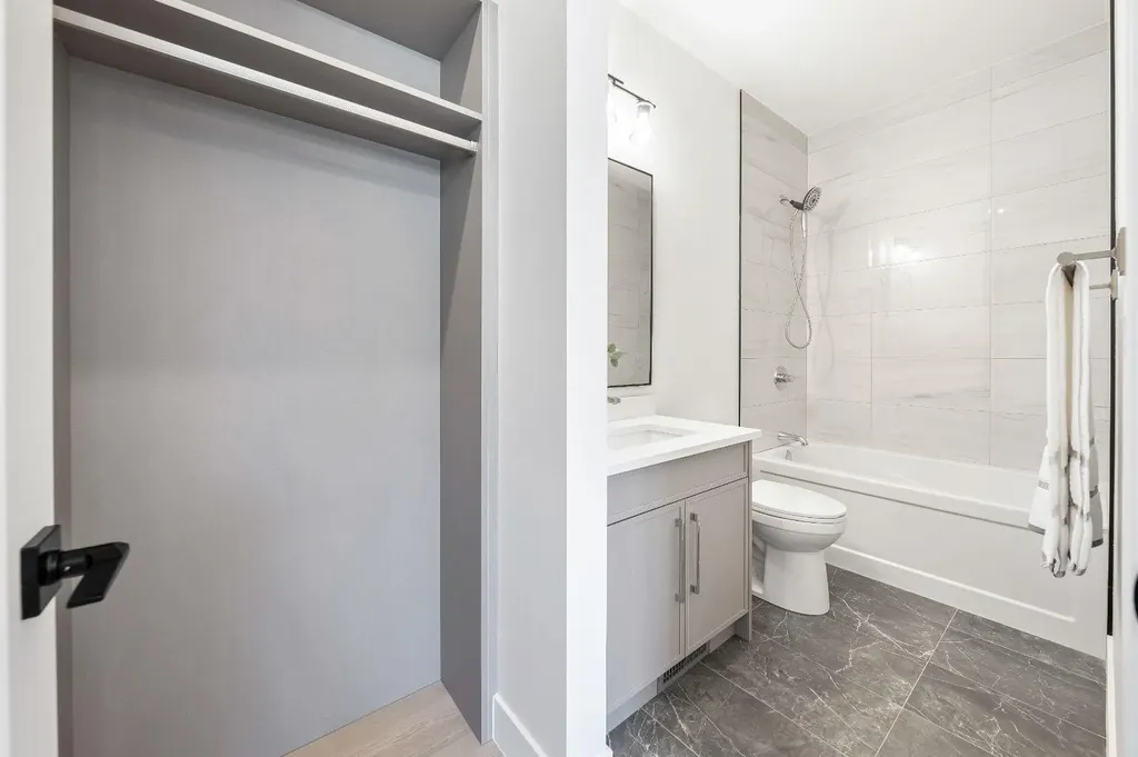 2755 Cannon Road NW Calgary AB T2L1C5