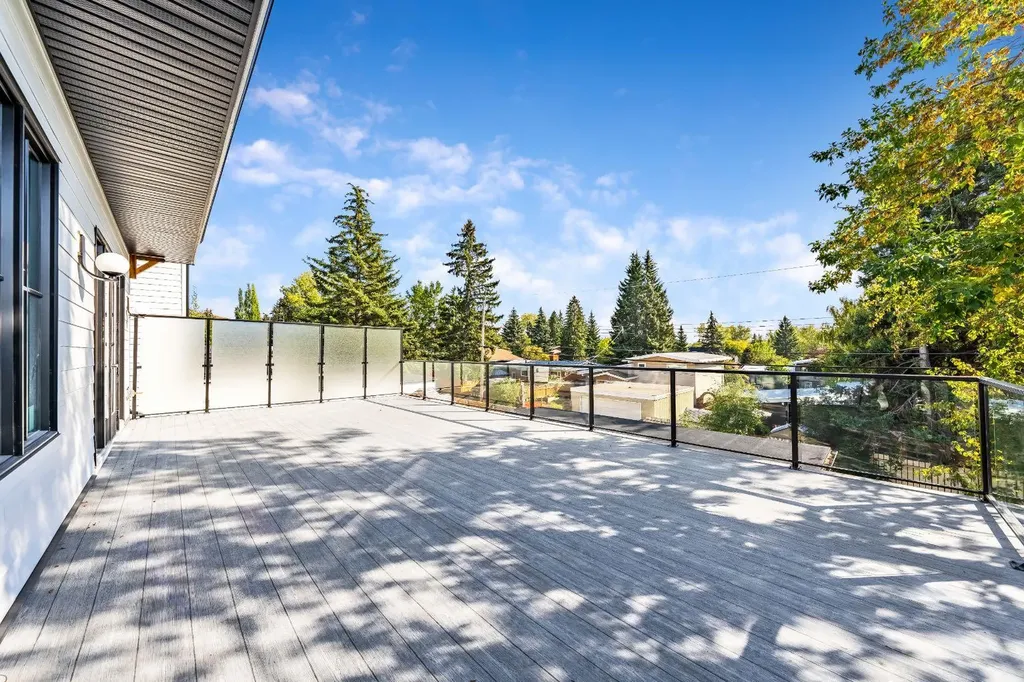 2755 Cannon Road NW Calgary AB T2L1C5
