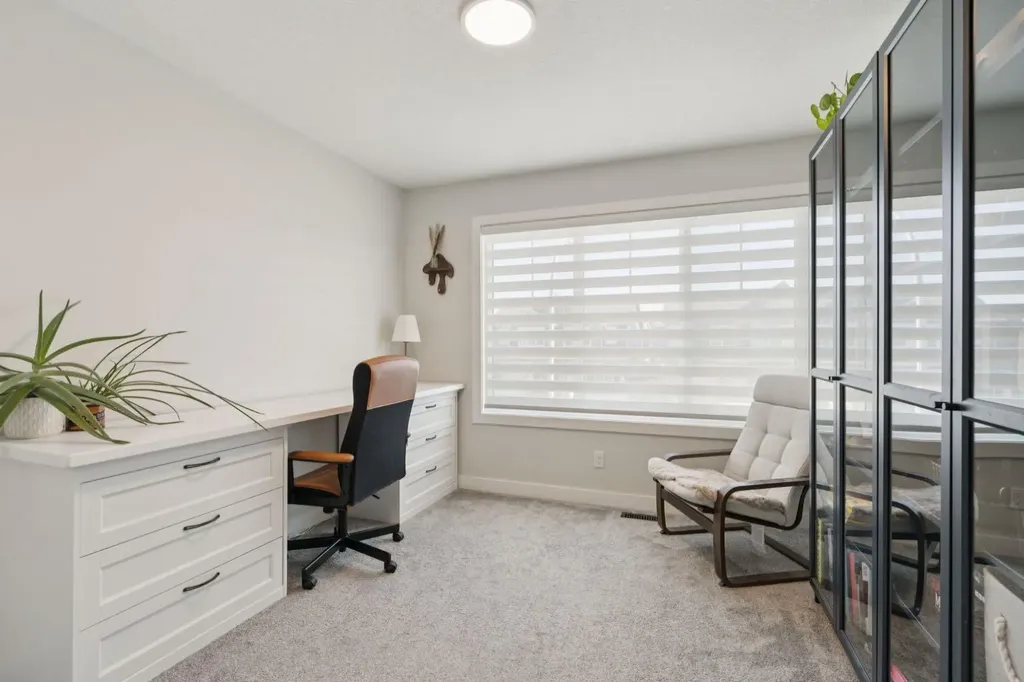 364 Fireside Way Cochrane AB T4C 3A9