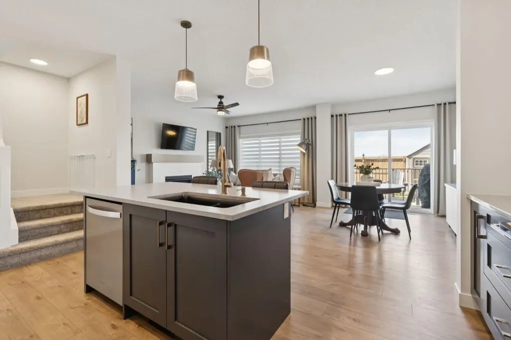 364 Fireside Way Cochrane AB T4C 3A9