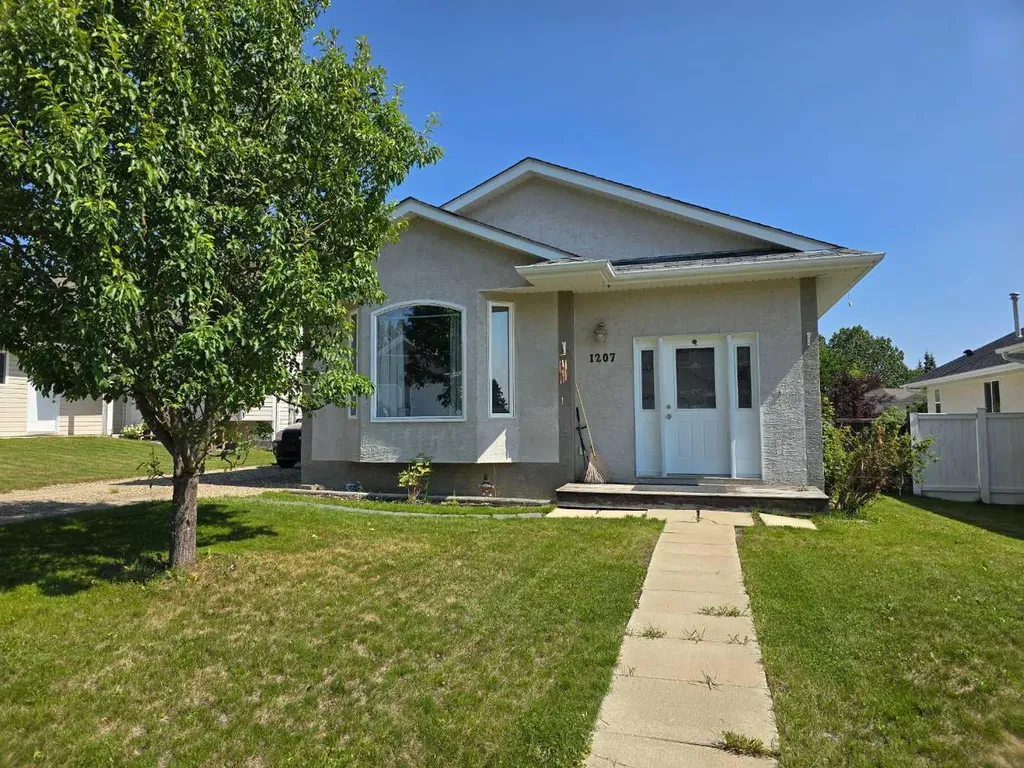 1207 61 Street Edson AB T7E 1Y4