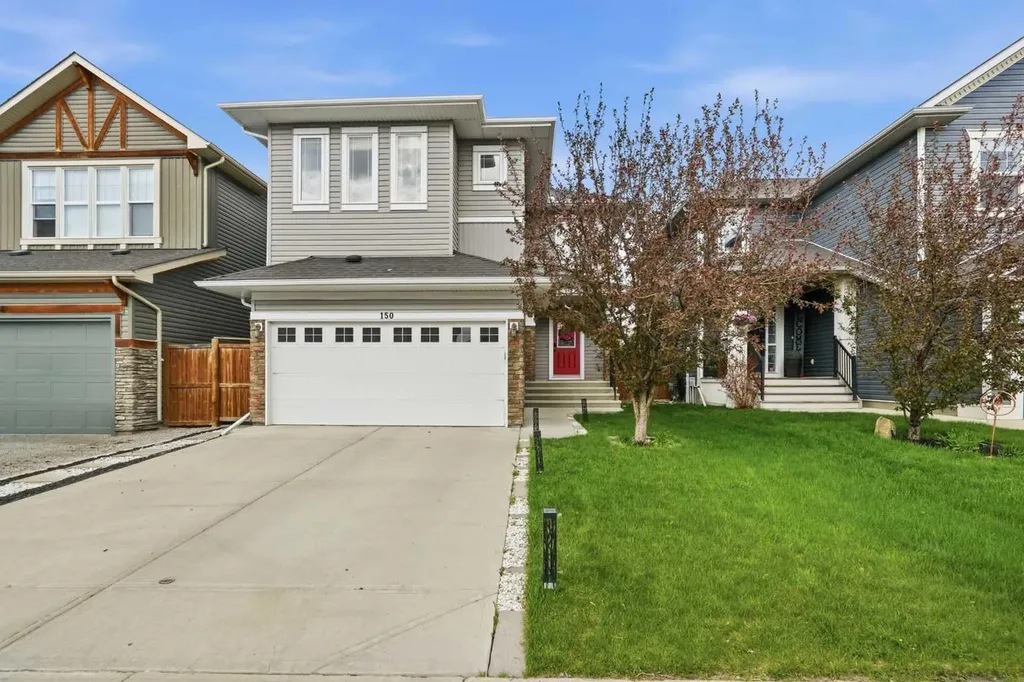 150 Ravenscroft Green SE Airdrie AB T4A 0H1
