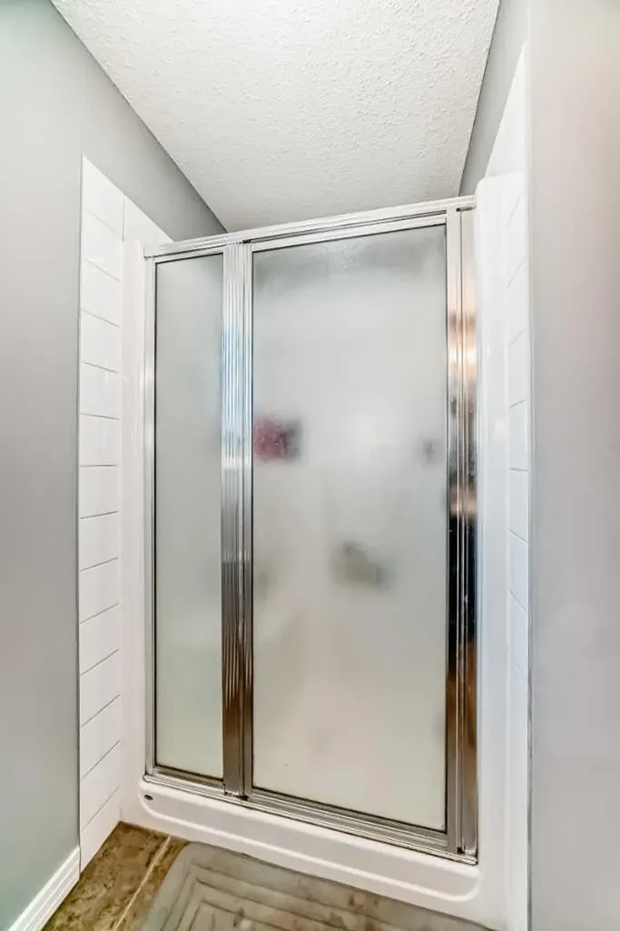 227 Avena Circle Leduc AB T9E 0L8