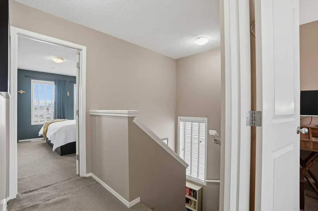 4432 Elgin Avenue SE Calgary AB T2Z4V8