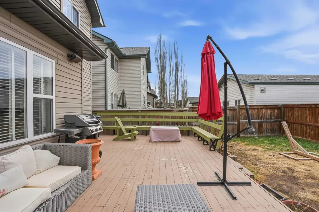 4432 Elgin Avenue SE Calgary AB T2Z4V8