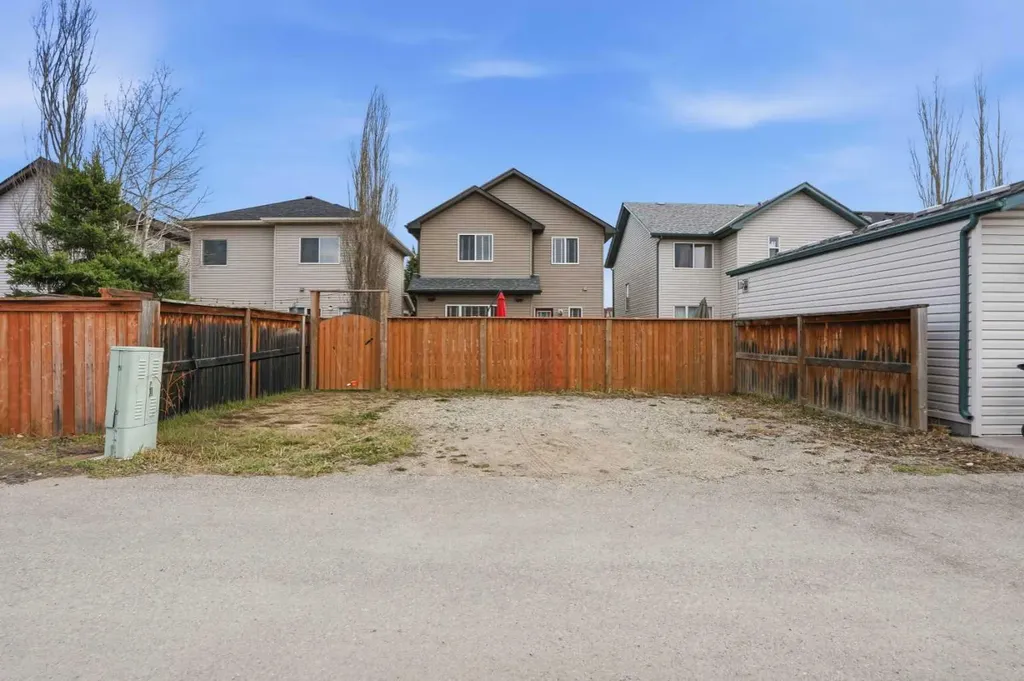 4432 Elgin Avenue SE Calgary AB T2Z4V8