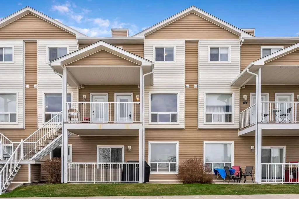 108 Sunrise Terrace NE High River AB T1V 0C2