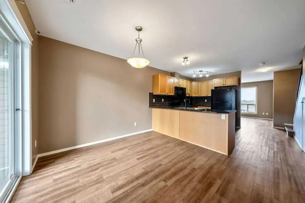 108 Sunrise Terrace NE High River AB T1V 0C2