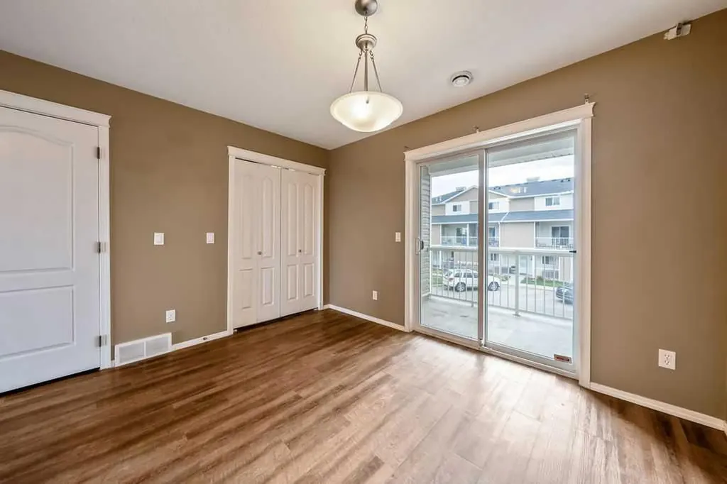 108 Sunrise Terrace NE High River AB T1V 0C2