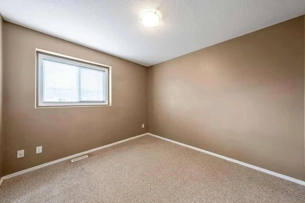 108 Sunrise Terrace NE High River AB T1V 0C2